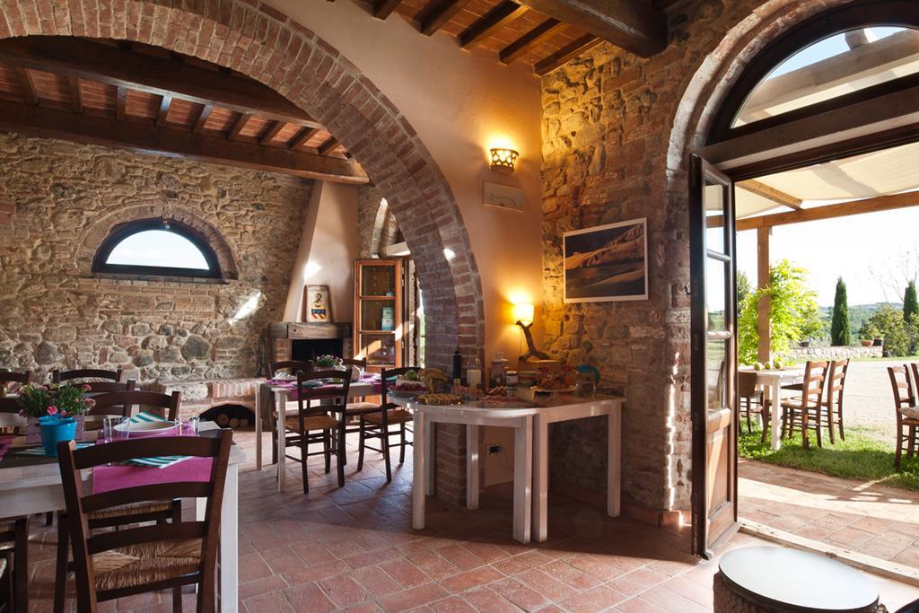 Agriturismo Podere Campaini Volterra Kültér fotó